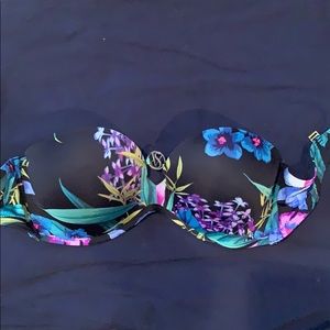 Victoria’s Secret bombshell swim bandeau.